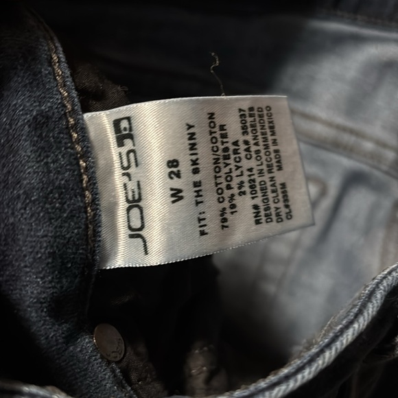Joe’s woman’s jeans size 28 - Picture 5 of 8